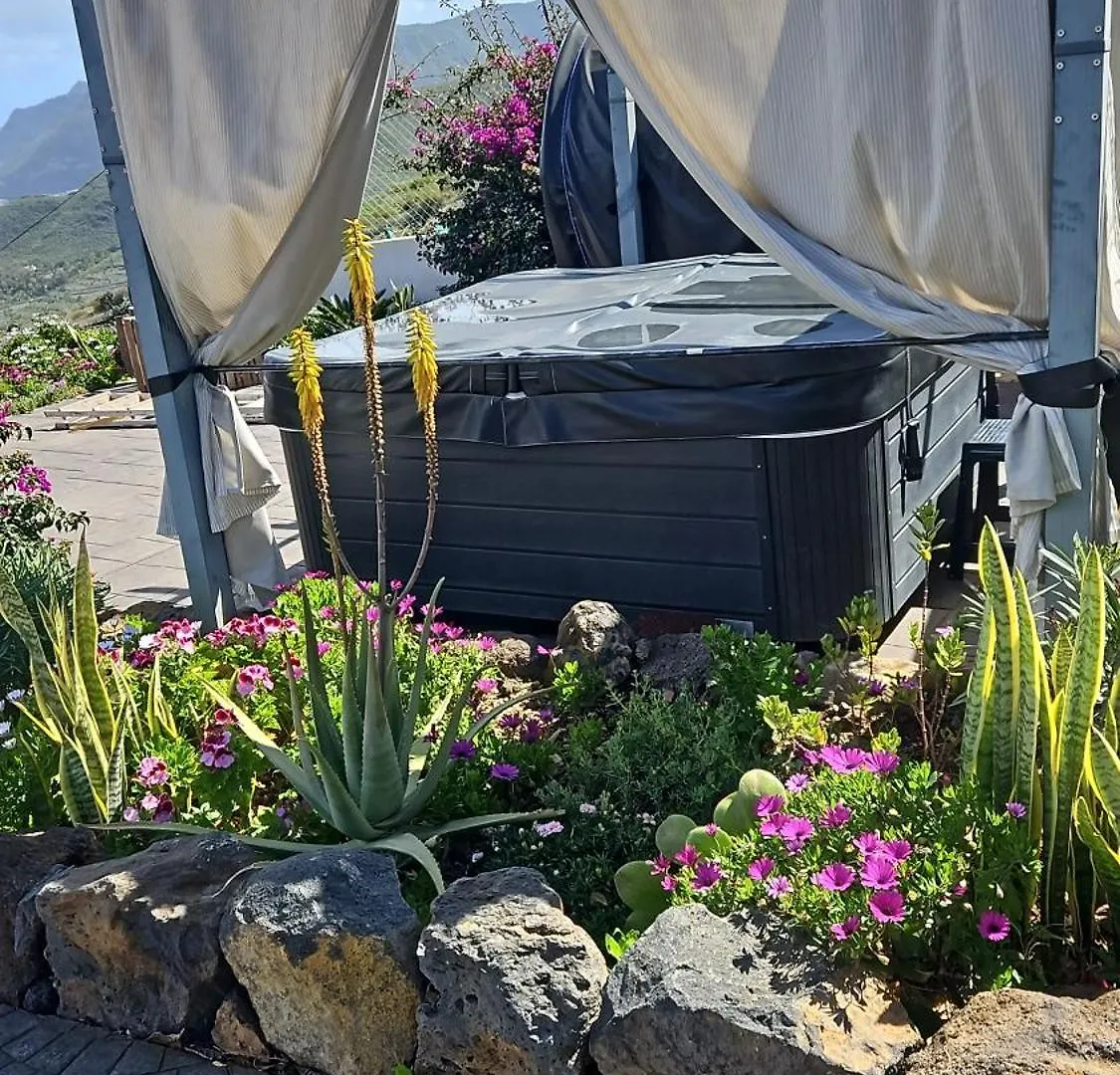 Rural Escape W/Stunning Views, Jacuzzi And Sauna La Laguna  Casa de Férias